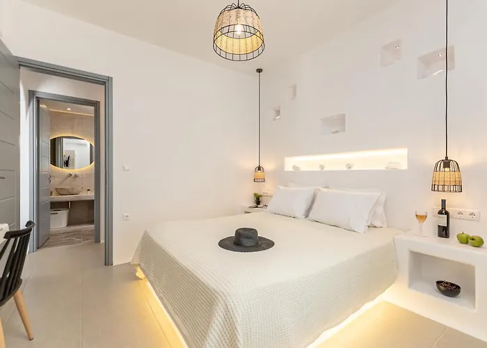 & Sea Private Pool Agia Anna